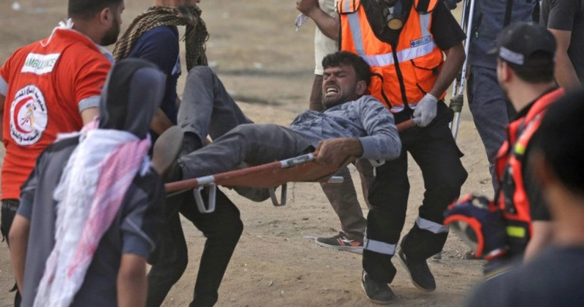 Συγκλονίζει το πρωτοσέλιδο της Liberation για τη σφαγή στη Γάζα